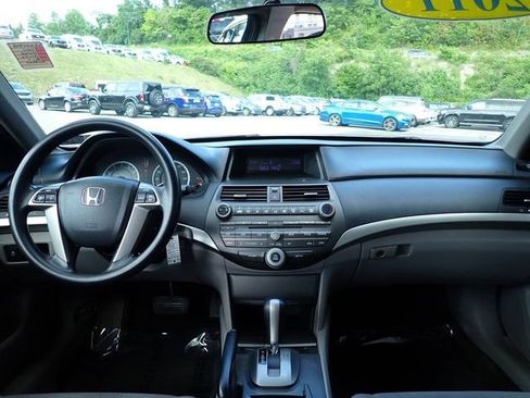 Used 2011 Honda Accord LX image 19