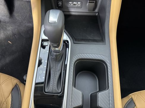 New 2025 Nissan Sentra SV w/ SV Premium Package image 18