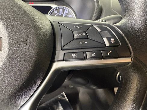 Used 2023 Nissan Sentra SV FWD image 29