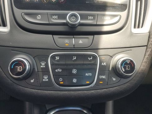 Used 2024 Chevrolet Malibu LT FWD image 21