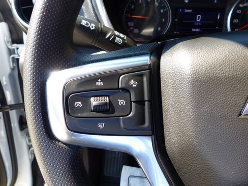 Used 2022 Chevrolet Blazer LT FWD image 25