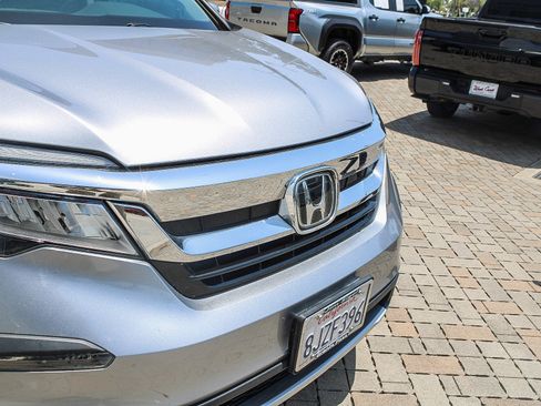 Used 2019 Honda Pilot Elite image 6