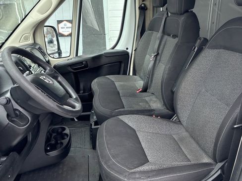 Used 2017 RAM ProMaster 1500 image 5