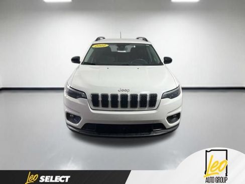 Used 2022 Jeep Cherokee Latitude Lux FWD image 9