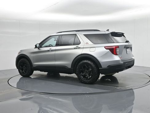 Used 2023 Ford Explorer Timberline image 7