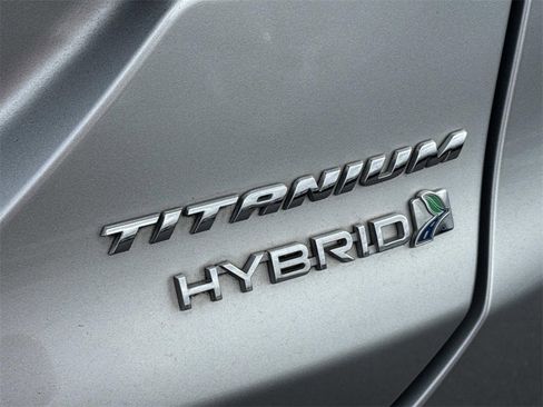 Used 2017 Ford Fusion Titanium image 10