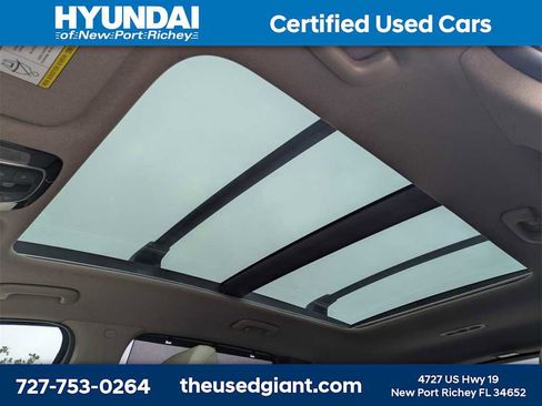 Certified 2022 Hyundai Santa Fe Limited image 27