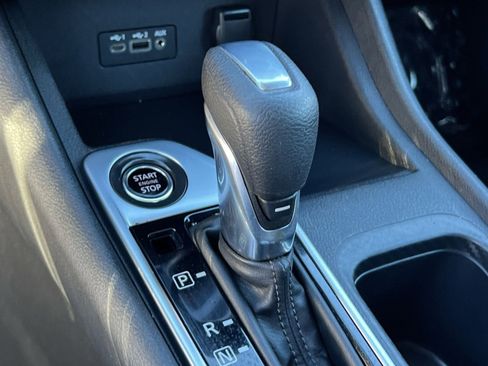 Used 2021 Nissan Sentra SV image 18