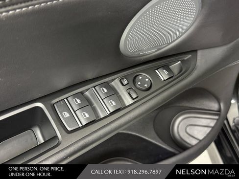 Used 2017 BMW X5 M AWD/4WD image 22