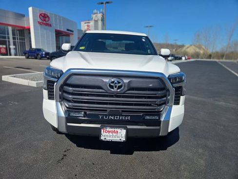 Used 2026 Toyota Tundra Limited AWD/4WD image 5