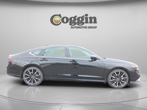 New 2026 Honda Accord Touring image 6