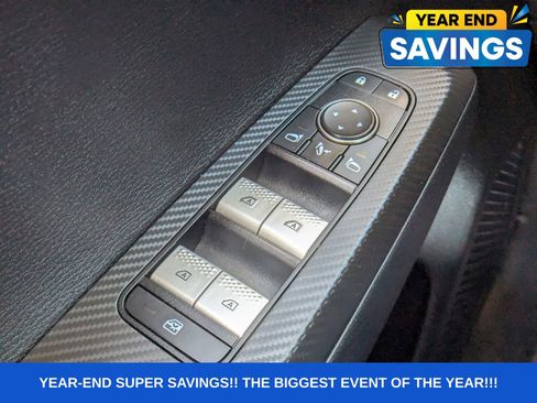 Used 2023 Mitsubishi Outlander SE image 29