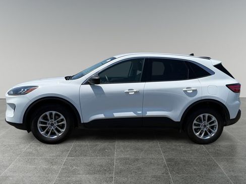 Used 2022 Ford Escape SE AWD/4WD image 3