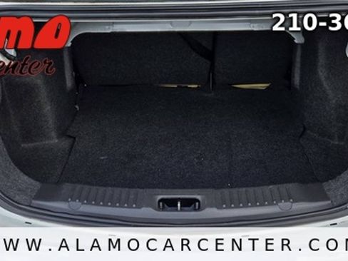 Used 2016 Ford Fiesta SE FWD image 22