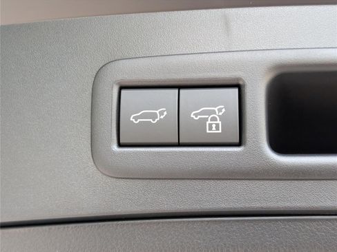 New 2026 Lexus UX 300h AWD image 9
