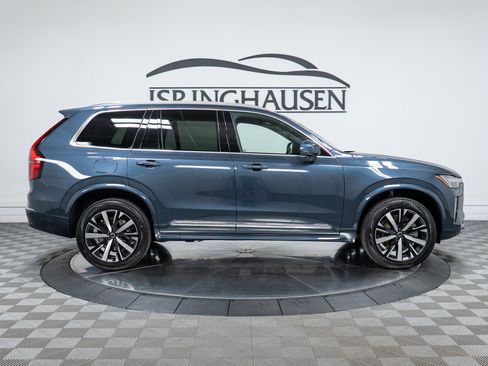 New 2026 Volvo XC90 B6 Core AWD/4WD image 4