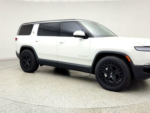 Used 2024 Rivian R1S Adventure AWD/4WD image 3