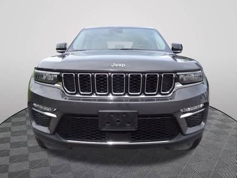 Used 2023 Jeep Grand Cherokee Limited image 5