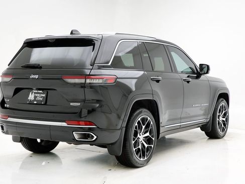 Used 2022 Jeep Grand Cherokee Summit image 10