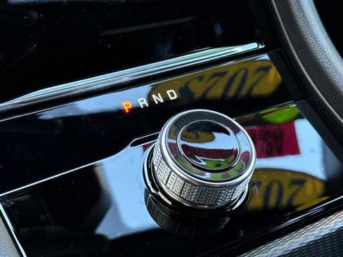 New 2025 Jeep Grand Cherokee L Laredo image 17