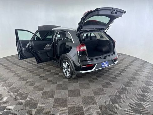 Used 2019 Kia Niro LX FWD image 19