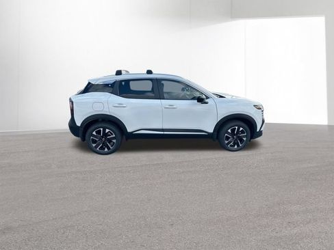 New 2026 Nissan Kicks SV w/ SV Premium Package AWD/4WD image 34