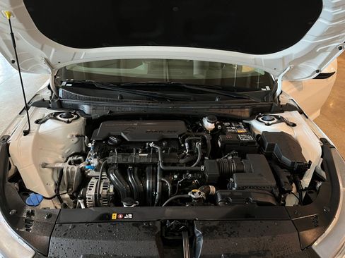 Used 2025 Kia K4 LXS image 31