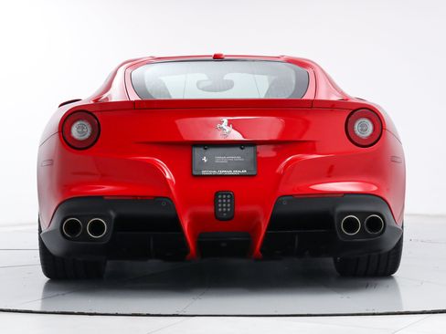 Certified 2014 Ferrari F12 Berlinetta RWD image 8
