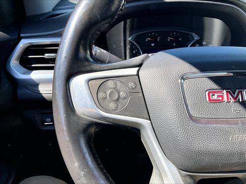 Used 2017 GMC Acadia SLT FWD image 19