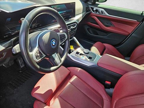 Certified 2024 BMW i4 eDrive35 w/ M Sport Package image 10