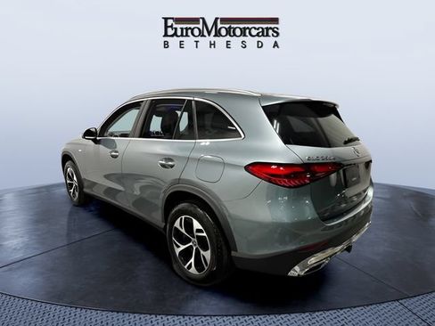 Used 2025 Mercedes-Benz GLC 350e 4MATIC w/ Driver Assistance Package image 3