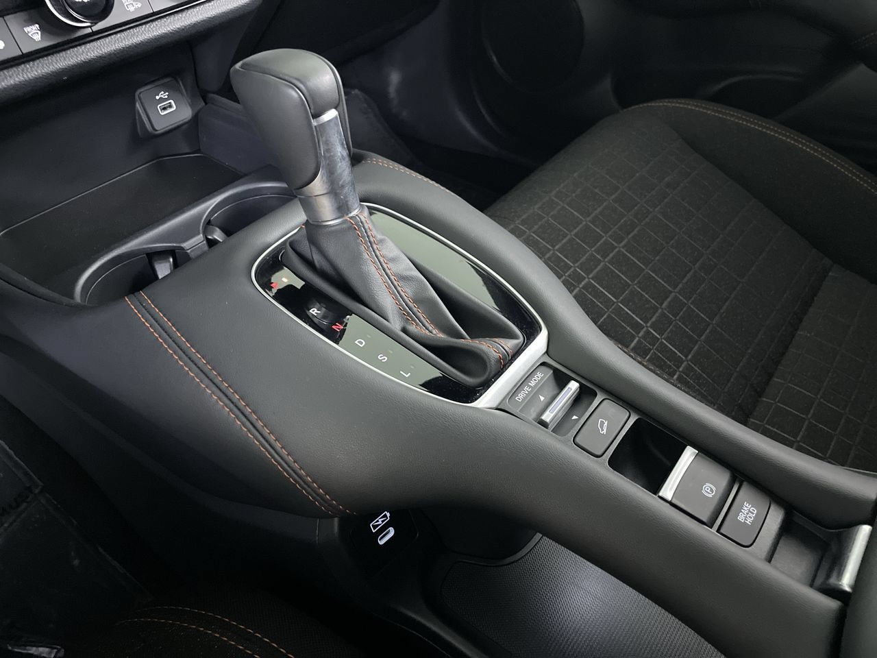 Used 2025 Honda HR-V Sport image 17