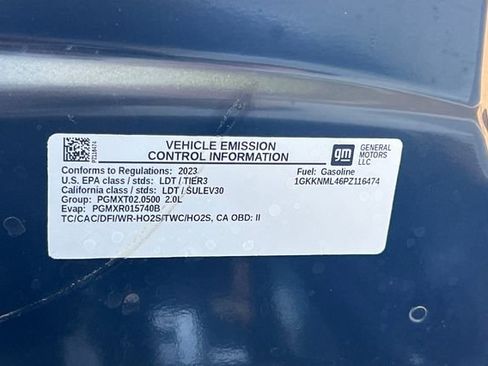 Used 2023 GMC Acadia SLT image 35