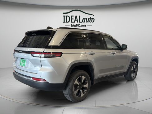 Used 2024 Jeep Grand Cherokee Limited 4xe AWD/4WD image 6