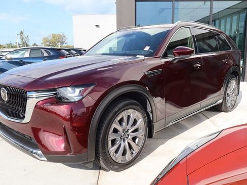 Used 2024 MAZDA CX-90 3.3 Turbo w/ Premium Plus Pkg image 8