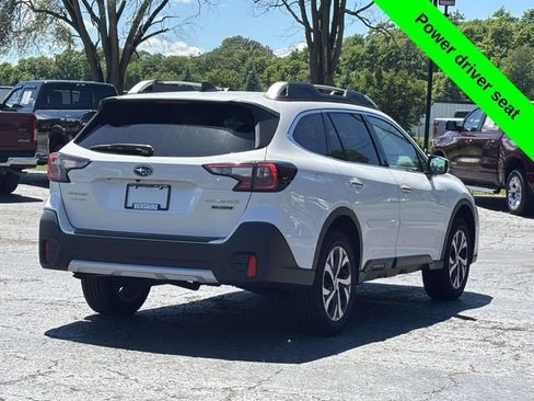 Used 2022 Subaru Outback Touring AWD/4WD image 37