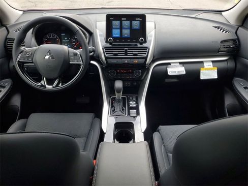 New 2025 Mitsubishi Eclipse Cross SE image 27