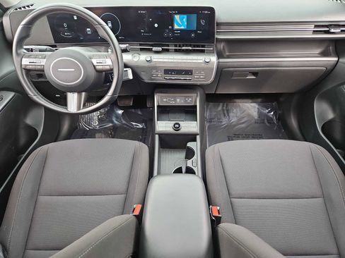 Certified 2024 Hyundai Kona SEL w/ Convenience Package image 16