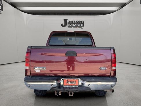 Used 2007 Ford F250 4x4 Crew Cab Super Duty image 2