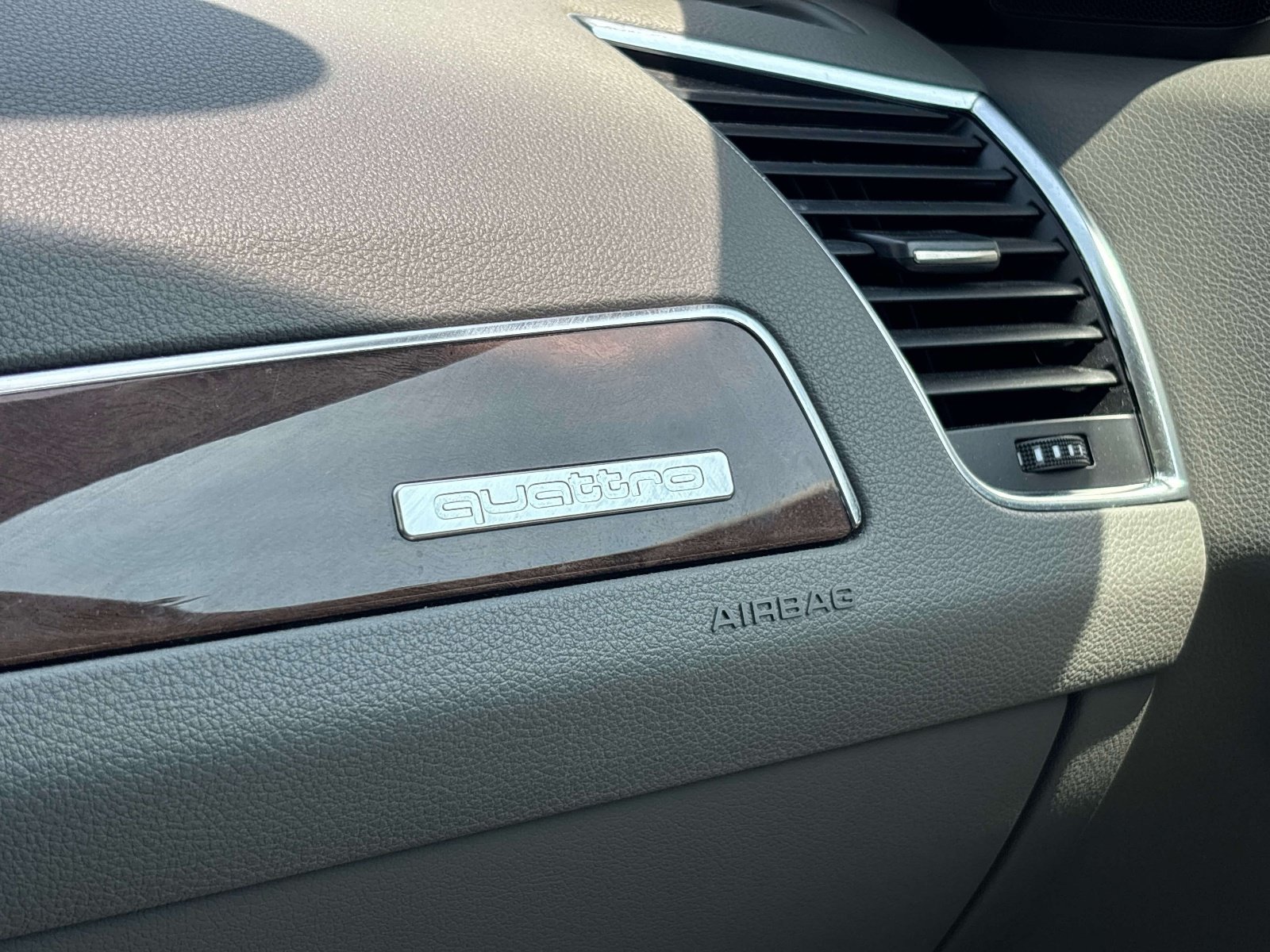 Used 2010 Audi Q5 3.2 Premium AWD/4WD image 28