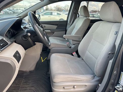 Used 2011 Honda Odyssey LX image 16