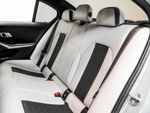 Used 2023 BMW M3 Competition image 42