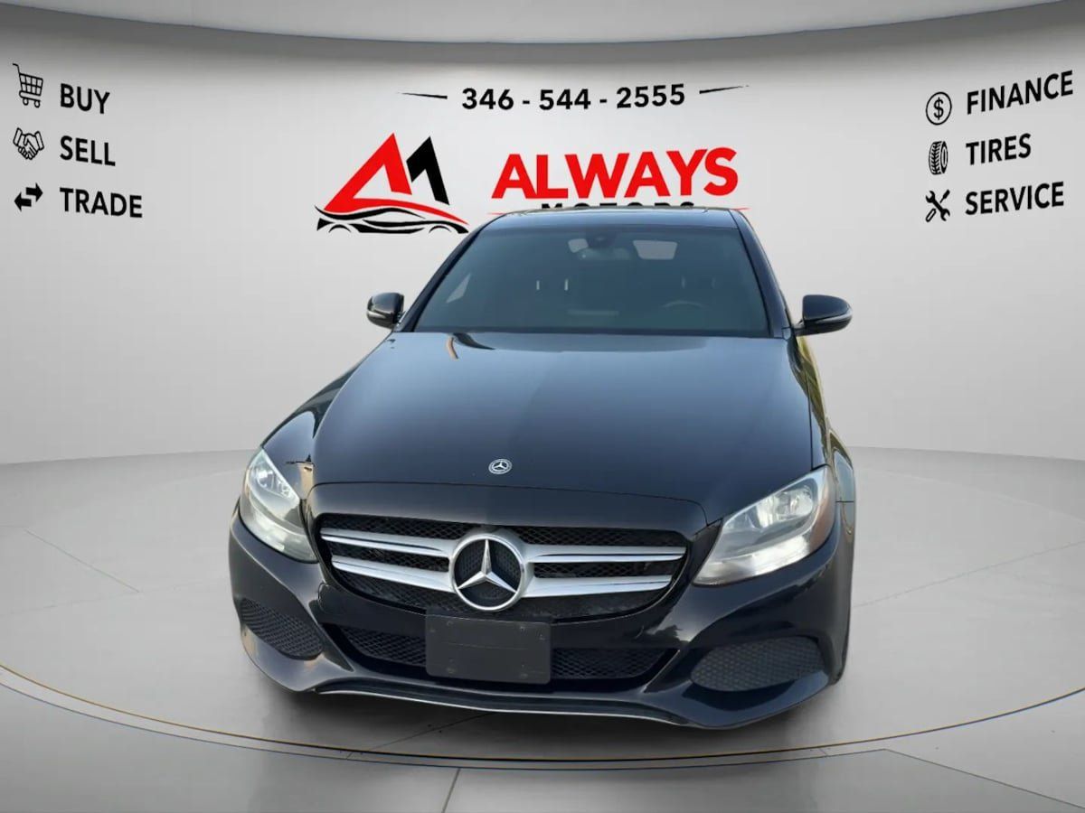 Used 2018 Mercedes-Benz C 300 Sedan image 2