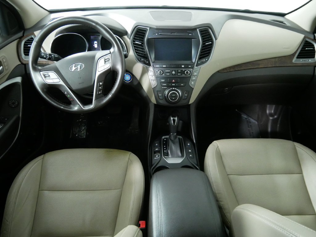 Used 2018 Hyundai Santa Fe Limited AWD/4WD image 19