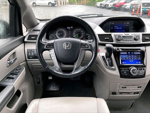 Used 2015 Honda Odyssey EX-L image 18