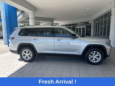 Used 2023 Jeep Grand Cherokee L Limited RWD image 28