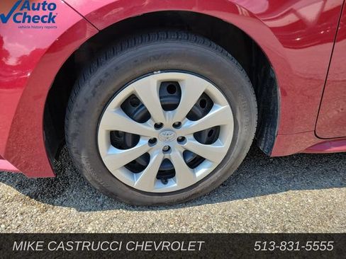 Used 2024 Toyota Corolla LE FWD image 9