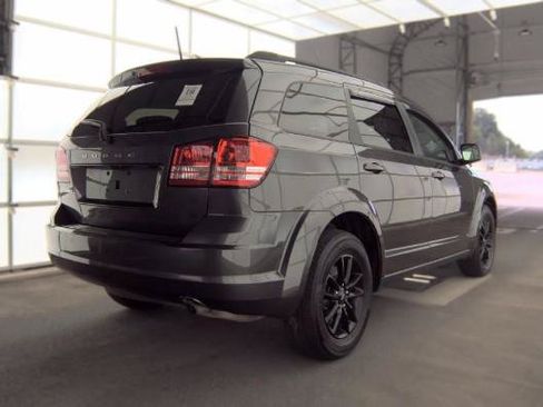 Used 2020 Dodge Journey SE w/ SE Popular Equipment Group FWD image 5