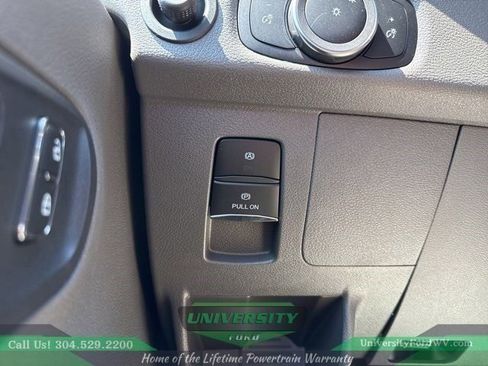 New 2025 Ford Transit 250 148 Medium Roof image 13