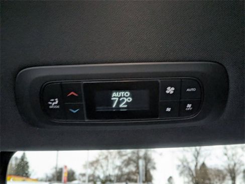 New 2026 Chrysler Pacifica Select w/ S Appearance Package image 24